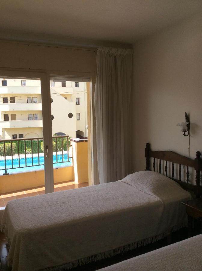 Apartamento Mar Blau L' Escala Habitación foto